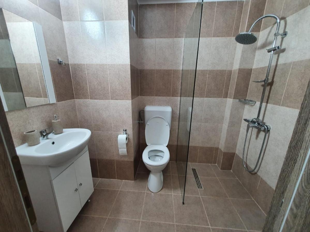 Apartament Posada Curtea de Argeş Esterno foto