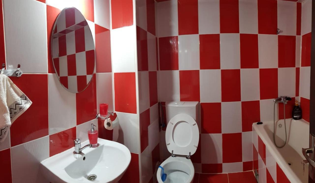 Apartament Posada Curtea de Argeş Esterno foto